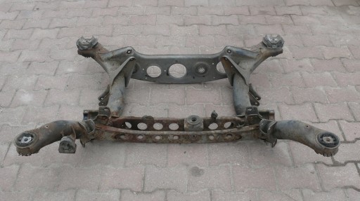 Сани балка траверса задня мерседес w140 s-клас