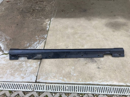 moulding threshold right 890 MERCEDES W212 KOMBI LIFT AMG A212690XX40