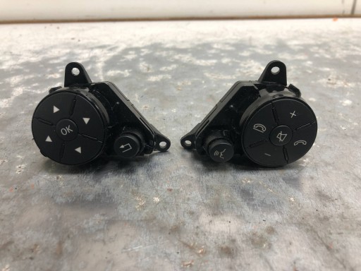 switch MULTIFUNKCJA of the steering wheel MERCEDES W204 A2048210051 A2048210151