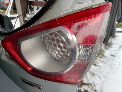 8V41-13A602-AD - ФОНАРЬ ПРАВЫЙ ЗАДНИЙ В ЛЮК FORD KUGA MK1