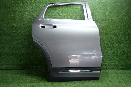 MERCEDES W247 247 GLA dvere pravé zadné zadok