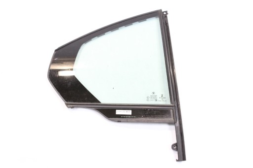 7425084 -01 - Боковое стекло двери правый задний треугольник BMW G20 2019