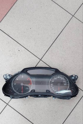 dials 8K0920900D AUDI A4 B8 2.0 TDI