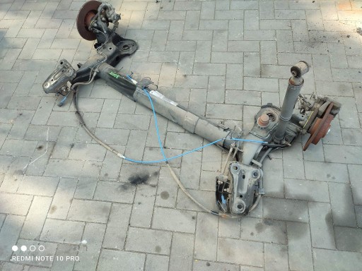 82737853789 - Peugeot 2008 и балка подвески задней оси