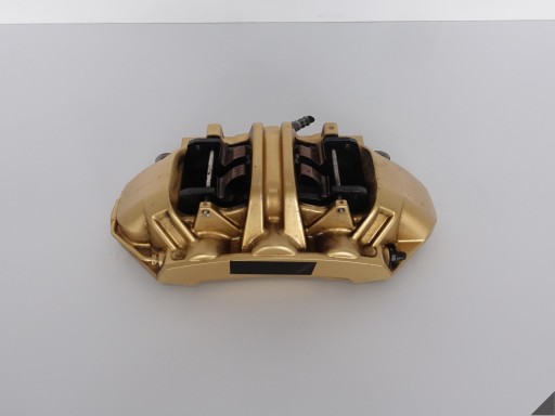 BMW M5 F90 M8 F91 GOLD třmen+plotýnky pravý předek