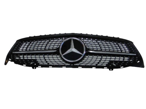 A1188880802 - MERCEDES CLA 118 DIAMOND AMG решітка ОРИГ