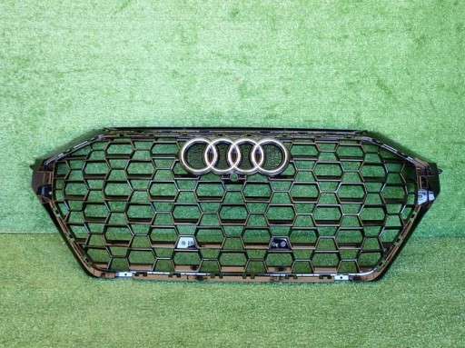 AUDI Q3 RSQ3 18- Grille 82A853651D