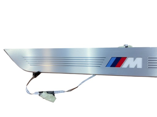 lišta PRAHU LED záď levá BMW 7 G12 LCI