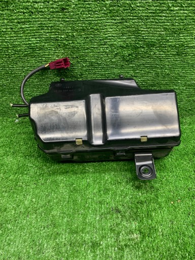 pump bonnet rear part MERCEDES W211 KOMBI 2118000848
