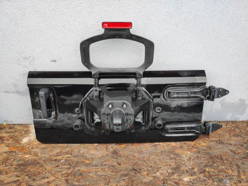 k68281561AJ - Дверь задка в сборе wrangler jl 18+