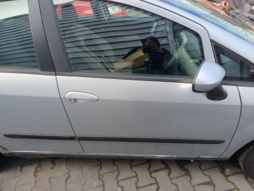door complete right front + mirror FIAT GRANDE PUNTO and 589/A