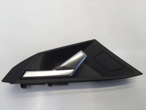 8Y0837020 - AUDI A3 8Y VW 2021 Внутрішня ручка задня права