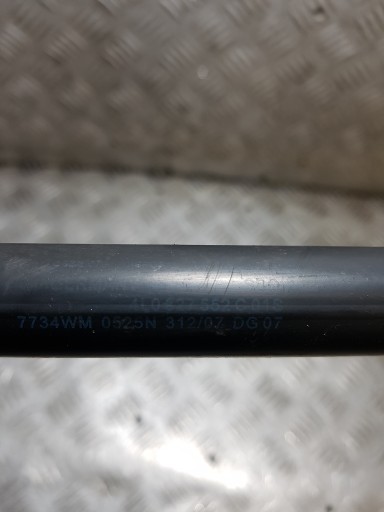 SILOWNIKI TELESKOPY bonnet rear part AUDI Q7 4L0827552C