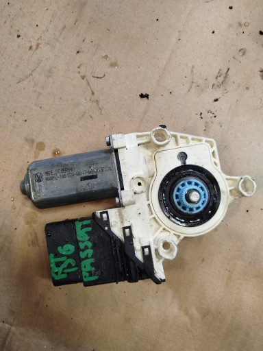 Электродвигатель заднего правого стекла vw passat b6 973622-106