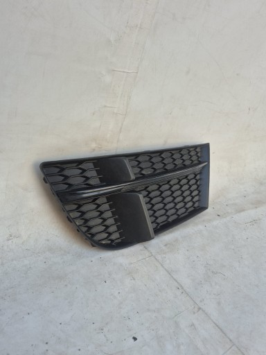 AUDI A3 III 3 8V HB S-LINE LIFT 16-20 grid of a bumper left