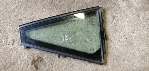 BMW 3 E91 Універсал скло праве зд зд