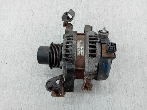Генератор toyota yaris iii 27060-0q150 104211-3011 1.0 vvt-i