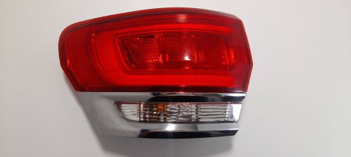 Jeep Grand Cherokee WK2 light rear left R1YS1 (R446)