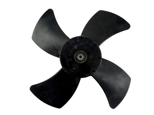 with shifting of a fan radiator NISSAN MURANOA PA66+