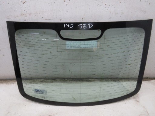 Заднее стекло задний седан HYUNDAI I40