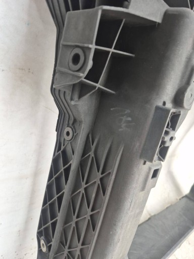 SKODA KODIAQ and 565 16- support panel for radiators pillar 565805588J