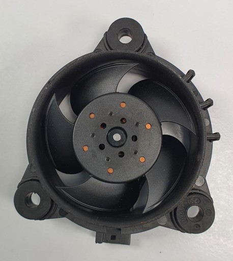 ВЕНТИЛЯТОР LED ЛАМПИ MERCEDES W207 168578-01-AC