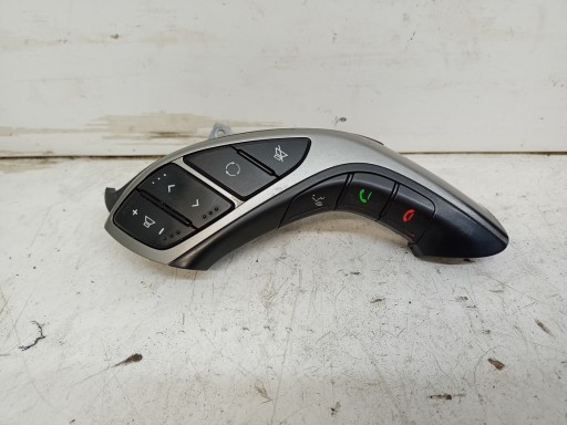 HYUNDAI I30 II PRZYCISKI Volant 96710-A6750RDR