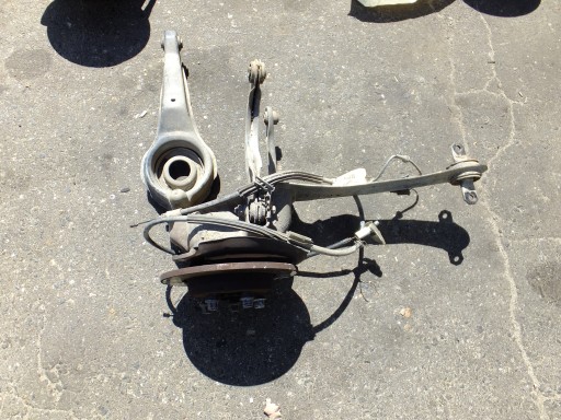 swing arm right rear part ford focus mk2 HB 2009r