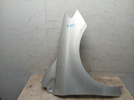 blatník předek pravý MERCEDES B-třída B třída W246 A246 11-18