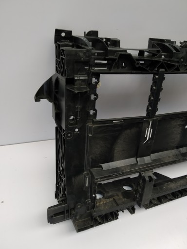 2017r + Fiesta VIII Mk8 mk 8 pillar iron front body wall original