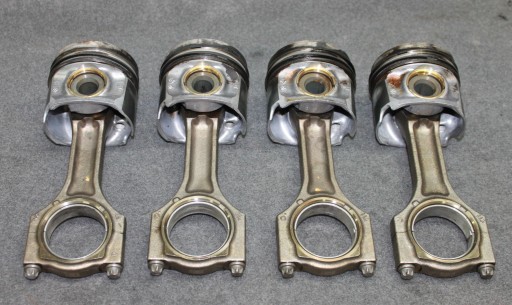 BMW G30 G11 G15 G01 G02 4.0D B57D30B pistone biella