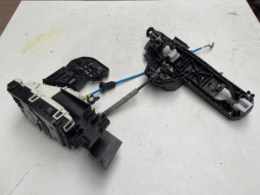 handle exterior left rear part MERCEDES W176 A2047602134 !J