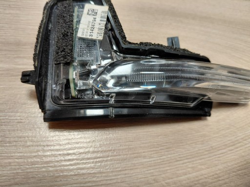 VOLVO XC60 II XC90 II indicator LED of left mirrors OE