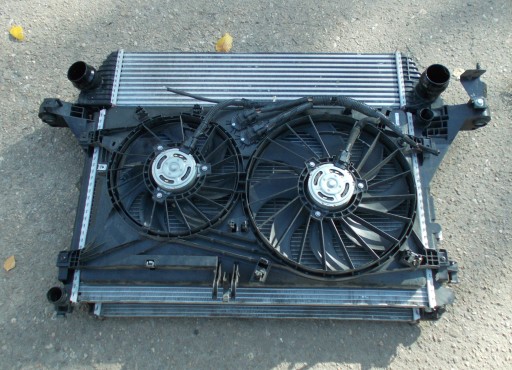 RENAULT MASTER III LIFT 2.3 DCI BITURBO Radiatore / Raffreddatore completa 214106556R