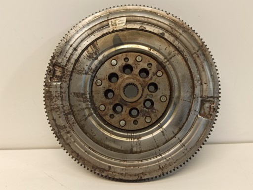 MERCEDES W205 колесо зчеплення ДВУХМАС A2740300000