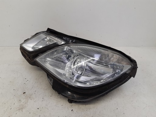 light left front xenon europa 2128205761 Mercedes W212