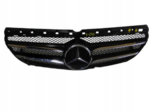 A2468880460 - MERCEDES W246 246 LIFT AMG DISTRONIC решетка радиатора