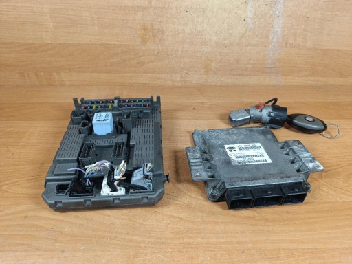 9651938280 9642427080 - Стартовый комплект компьютера citroen c8 2.0 16v b 9650612880 iaw4mp2.05