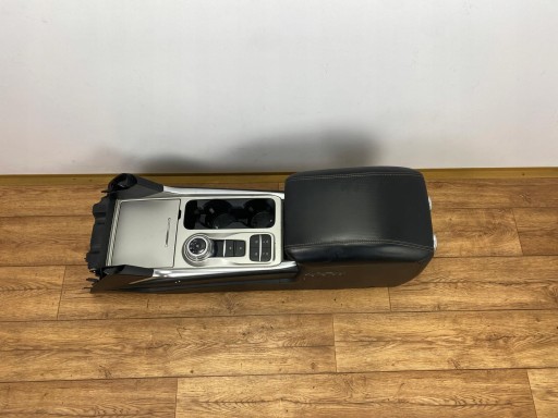 armrest tunel central Ford Explorer MK6 2020+ USA