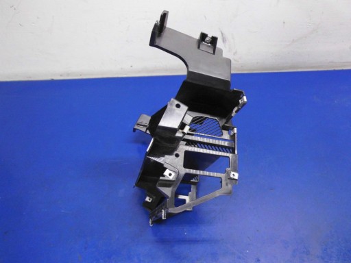 frame support of the dashboard consoles of the central EU LAND ROVER DISCOVERY SPORT 14-24R