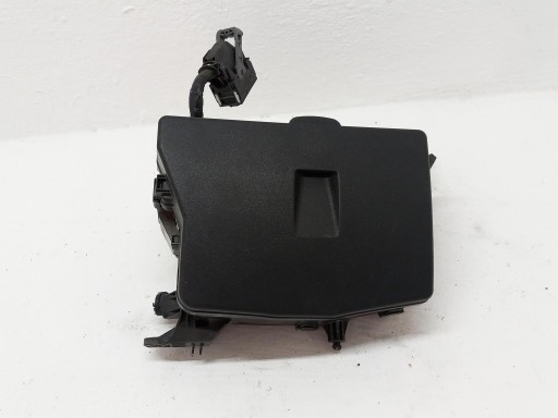 fuse box module BSI TOYOTA VERSO LIFT 82111-0FN60 OE