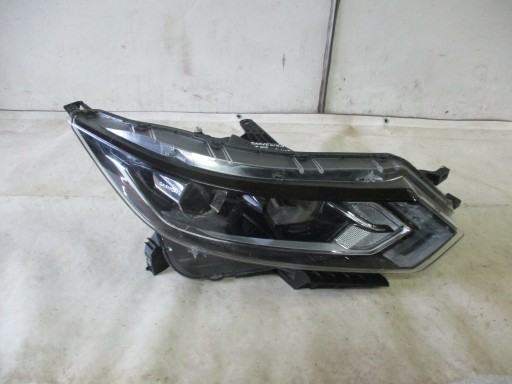 light right front front Nissan Qashqai II 2 lift 17r- 100-19009
