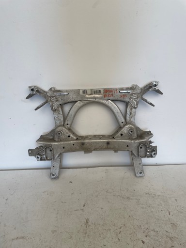 6857710 I01 - Санки коляска bmw i3 i20 траверс