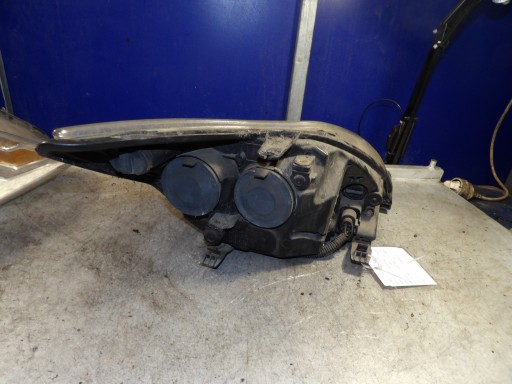 Ford Focus MK2 light front left 8M51-13W030-AD