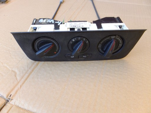 panel mécanisme déshumidificateur d'air conditionné seat ibiza IV 6J0820045