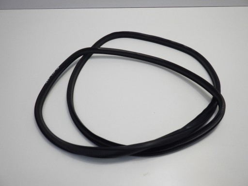 17627 - SX4 S CROSS 2022 N. MODEL уплотнитель двери левый задний