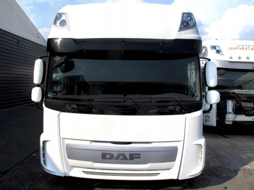 КАБИНА DAF XF 106 EURO 6 SSC 440 ТОРГОВЫЙ АВТОМАТ