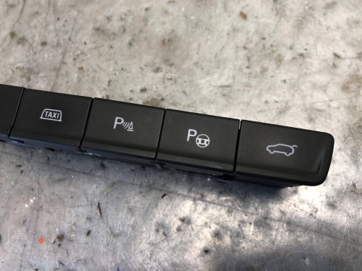 PANEL controls VW TOURAN III 5TA927140C