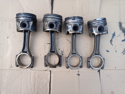 Поршень + шатун 2.0 TDI CBA