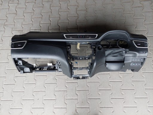 dashboard cockpit console DASHBOARD ANGLIK UK NISSAN QASHQAI II 2 J11
